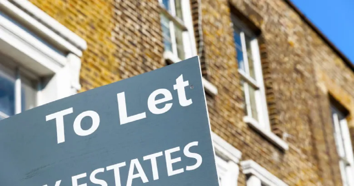 Agents and landlords in England urged to be ready for upcoming tenant fees ban