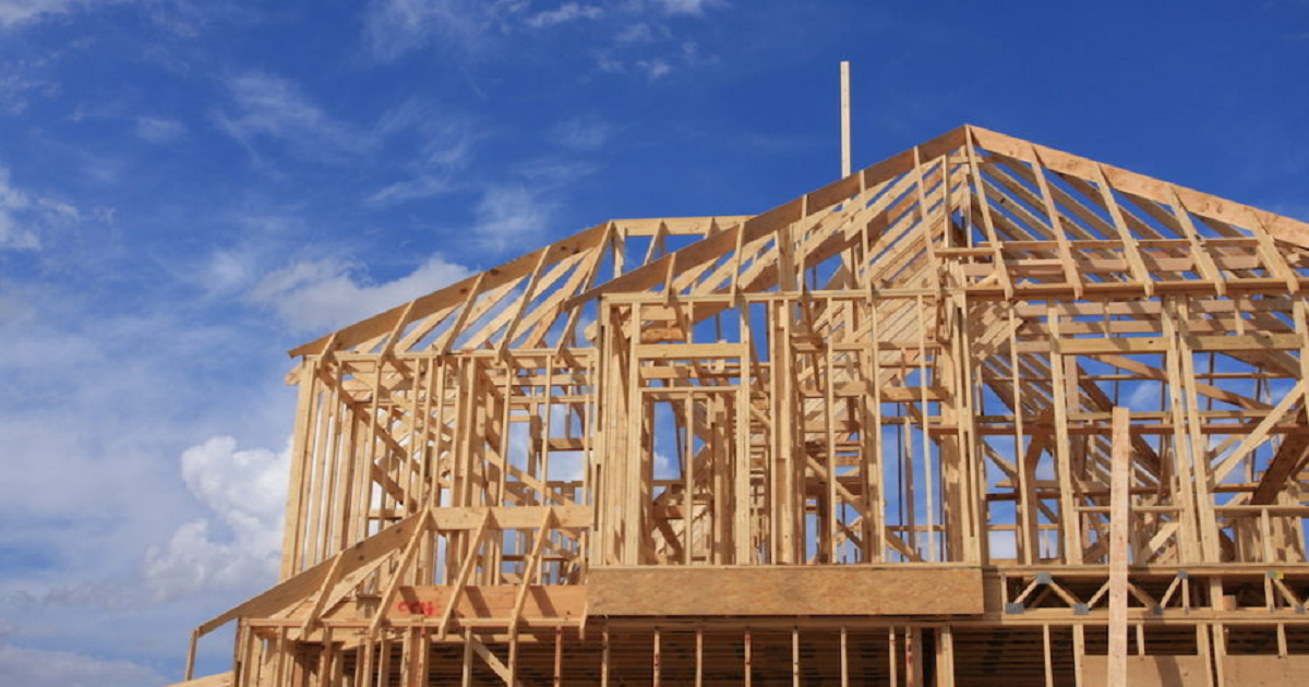 Construction spending ticks up 0.1% in July